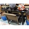 Image 1 : Asian hall table