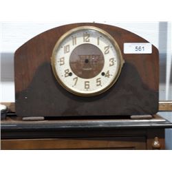 Mantle clock
