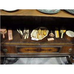 Shelf lot of vintage grooming tools