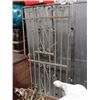 Image 1 : Wrought iron gate
