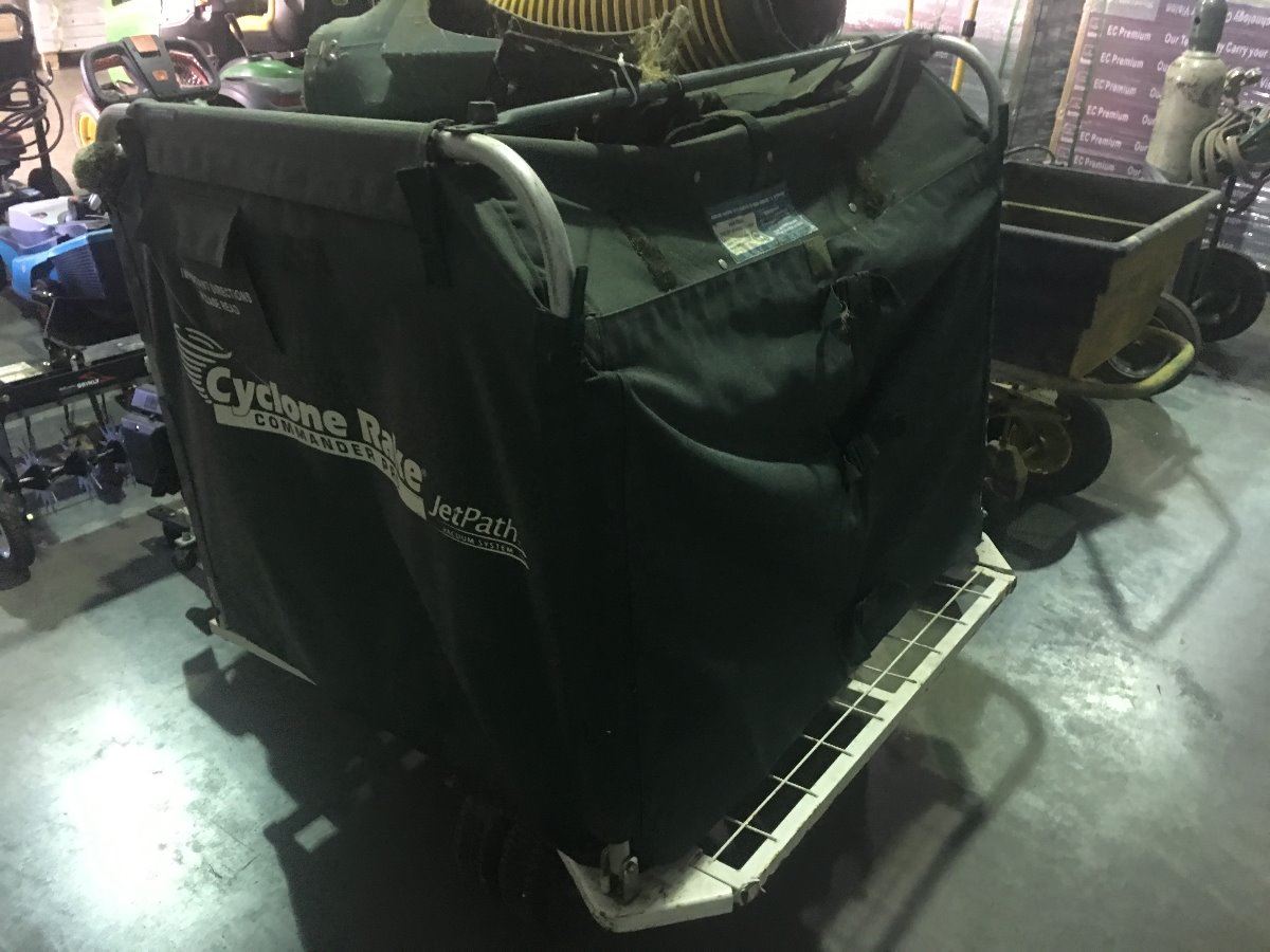CYCLONE RACK COMMANDER PRO GAS POWERED JET PATH VACUUM SYSTEM