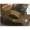 Image 2 : EARTHLITE PORTABLE FOLD AWAY MASSAGE TABLE