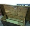 Image 2 : CEDAR LINED BLANKET BOX