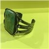 Image 2 : 1 NORTH AMERICAN NATIVE INDIAN SILVER & TURQUOISE BRACELET