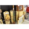Image 1 : PAINTED WOOD SIGNED DIDGERIDOO & BELT