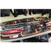 Image 1 : ASSORTED WATER/SNOW SKIS