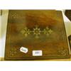 Image 1 : A Regency Rosewood Games Box, inlaid with brass, with fitted interior, 27 cm £50 - 80...