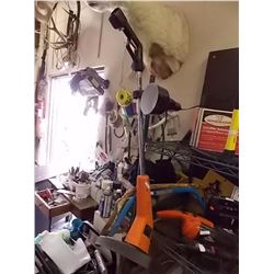 WEED WACKER - 10" CUT