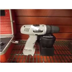 TOOL MASTER DRILL WITH BATTERY AND CHARGER