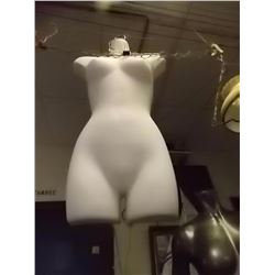 MANNIQUIN - HANGING LIGHT PLASTIC FORM - FEMALE