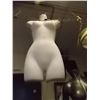 Image 1 : MANNIQUIN - HANGING LIGHT PLASTIC FORM - FEMALE