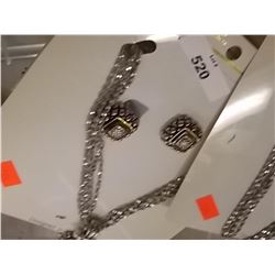 VICTORIA E, NECKLACE & EARING SET ON CARD
