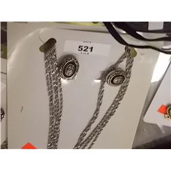 VICTORIA E, NECKLACE & EARING SET ON CARD