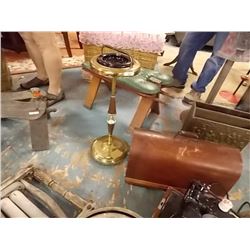 ASHTRAY STAND