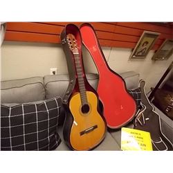 ACOUSTIC GUITAR AND CASE