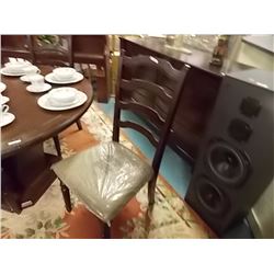 new cushioned chair x 4