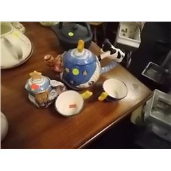 TEA POT - 4 PC SET - NIGHT TIME - STARS, COW, SPOO