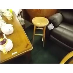STOOL - COUNTER HEIGHT