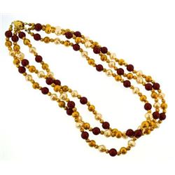 Gold plated Vintage faux pearl necklace