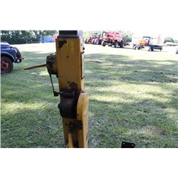 Danuser 3 pt PTO Post Pounder