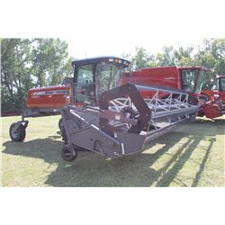 Massey Ferguson Hesston 9435 - 22' Swather