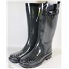 Image 1 : NEW LADIES RUBBER RAIN BOOTS - SIZE 7