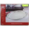 Image 1 : MISTLETOE PORCELAIN OVAL PLATTER