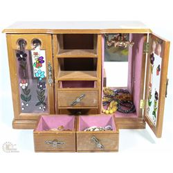 VINTAGE MUSICAL JEWELRY BOX WITH COSTUME
