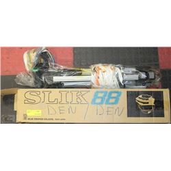 SLIK 88 TRIPOD