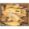 Image 1 : BOX OF 12 WOODEN SHOE TREES