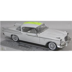 1:18SCALE DIE CAST WHITE 1957 STUDEBAKER GOLD HAWK