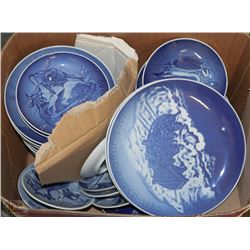 LARGE BOX OF ASSORTED COLLECTOR'S PLATES