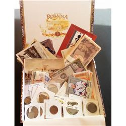 (19A)VINTAGE COLLECTABLE CUBAN CIGAR BOX