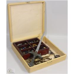 WOODEN BOX WITH MINIATURE COLLECTIBLE DIE CAST