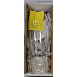 GLASS LUSTRULITE OIL LAMP