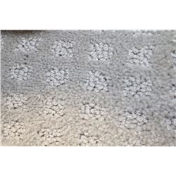 13) CARPET ROLL END 40'9"