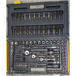 MASTERCRAFT TOOL SET