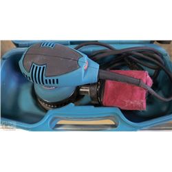 MAKITA 5" RANDOM ORBIT SANDER