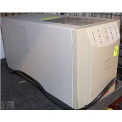 APC SMART-UPS 1000