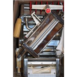 BOX OF PASTA MAKERS