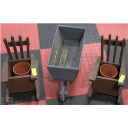 FLAT WITH 2 CHAIR PLANTERS AND WHEEL BARREL