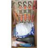 Image 1 : BOX WITH HARDHAT , 3 TRAILER PINS , 4 STRAPS