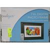 Image 1 : OMNI TECH 7" DIGITAL PHOTO FRAME