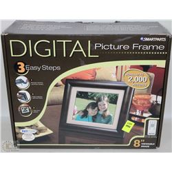 DIGITAL PICTURE FRAME WITH REMOTE