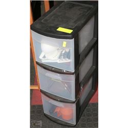 STORAGE SYSTEM WITH KITCHEN SUPPLIES