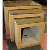 Image 1 : SET OF THREE NESTING TABLES