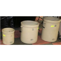 MEDALTA 15, 12 AND 3 GALLON CROCKS