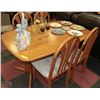 Image 1 : SOLID WOOD KITCHEN TABLE WITH 4 SIDECHAIRS