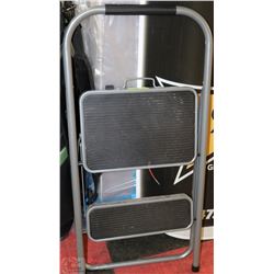 2 STEP -STEP LADDER