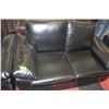 Image 2 : NEW BLACK LEATHERETTE/WHITE STITCHING SOFA AND